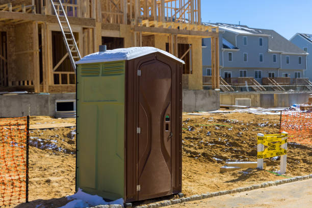 Best Portable restroom solutions  in Eyota, MN